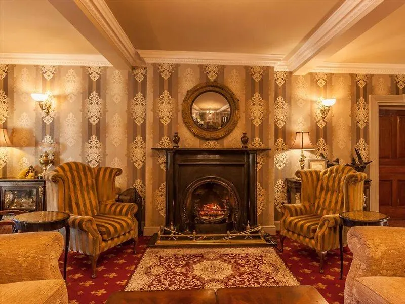 The Sandhouse And Marine Hotel 4*
