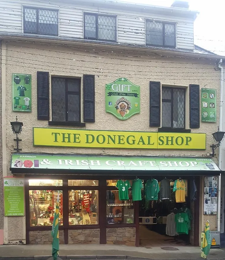 Apartment Donegal Lodgings Apt 6 *
