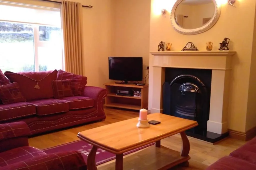 Holiday home Loughview House *