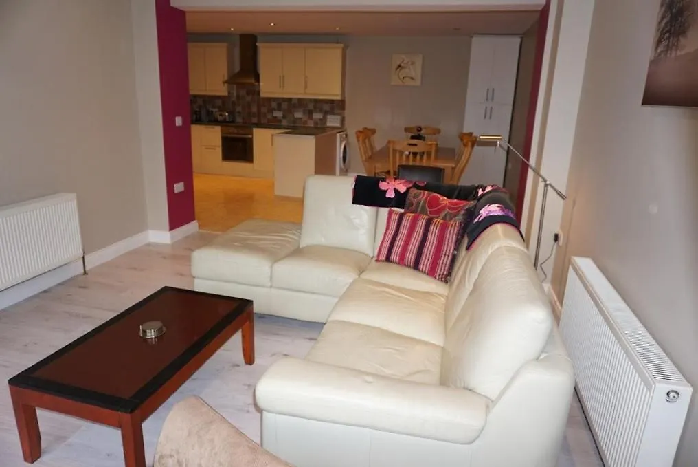 Dunmill Apartment