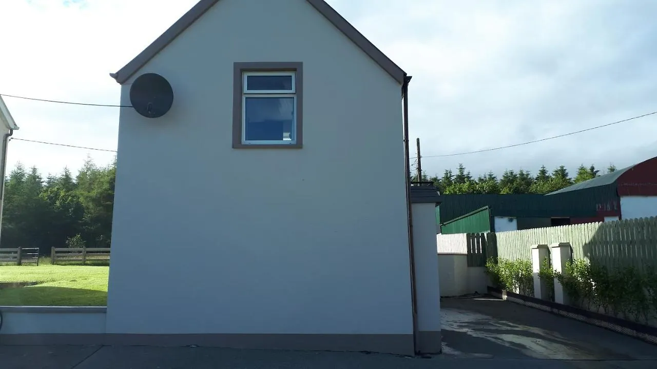 Binary Donegal Town