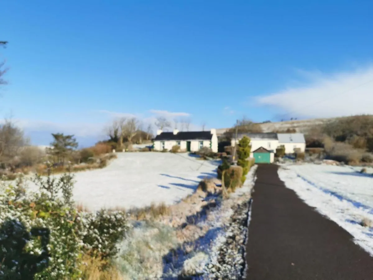 New Listing - Ladybird - Donegal - Wild Atlantic Way Holiday home Donegal Town