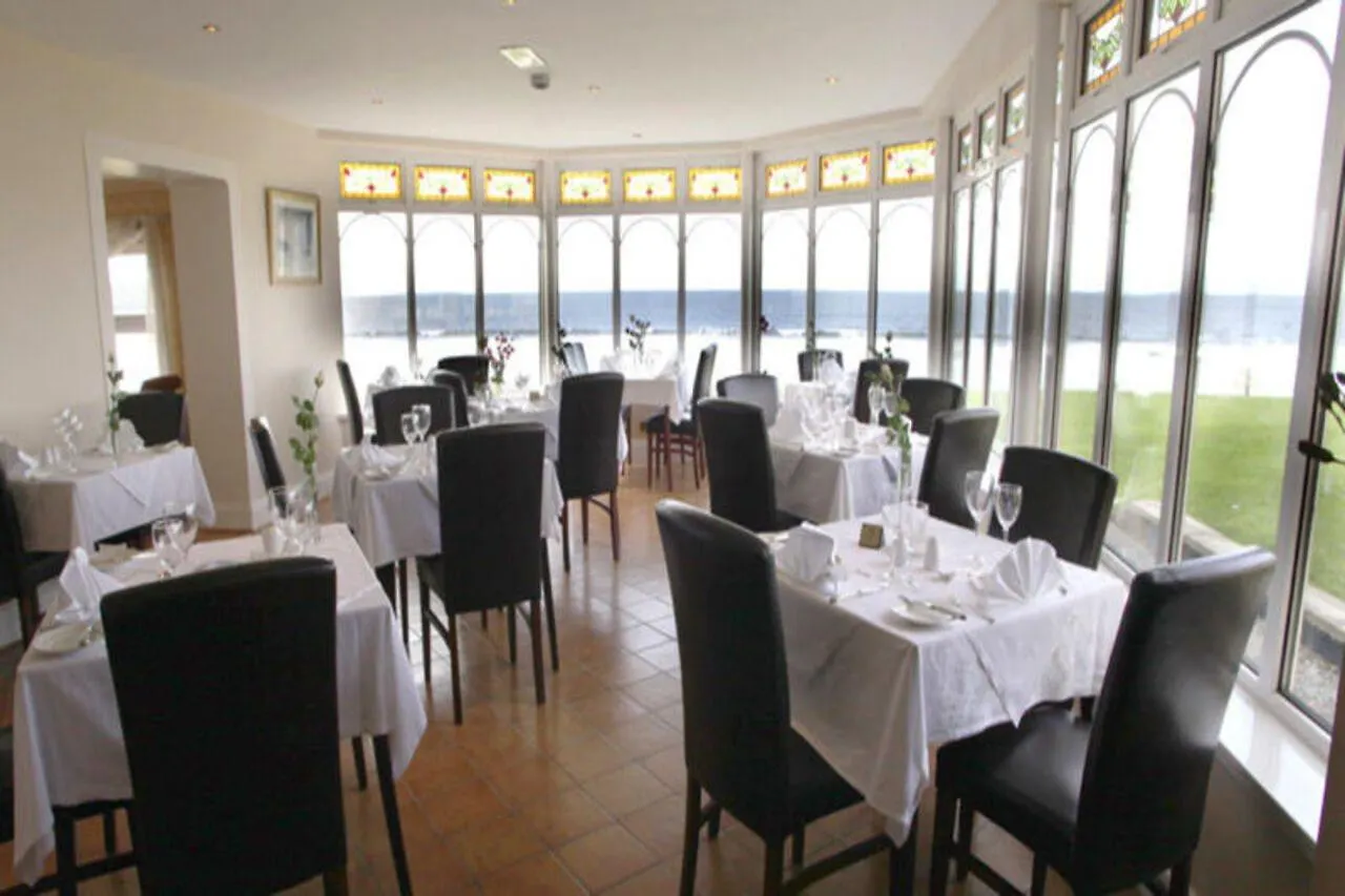 Hotel The Sandhouse And Marine Donegal Town