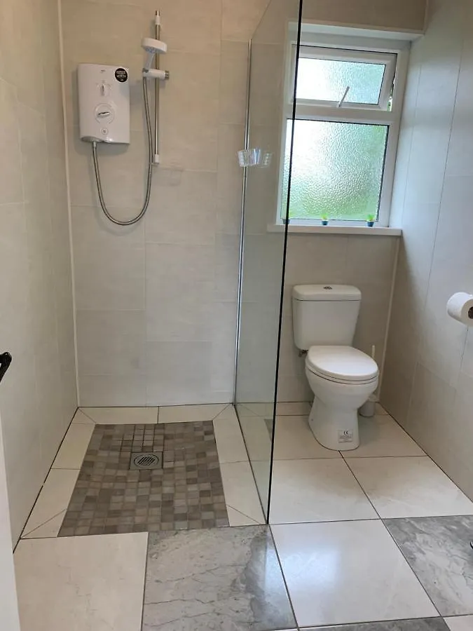 Hillcrest House Self Catering Apartment *