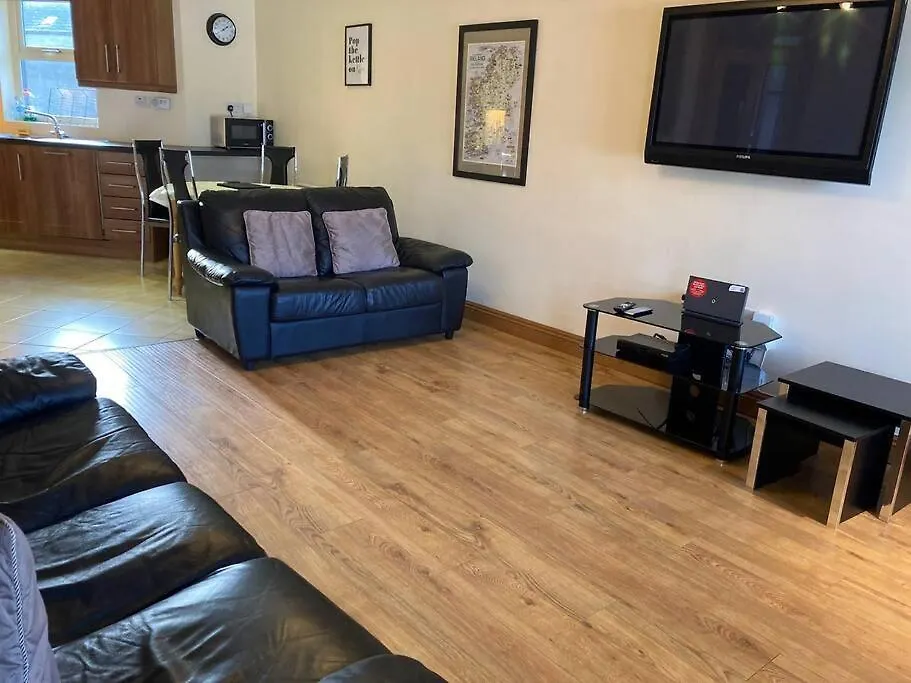 Charlies Lane Apartment Donegal Town