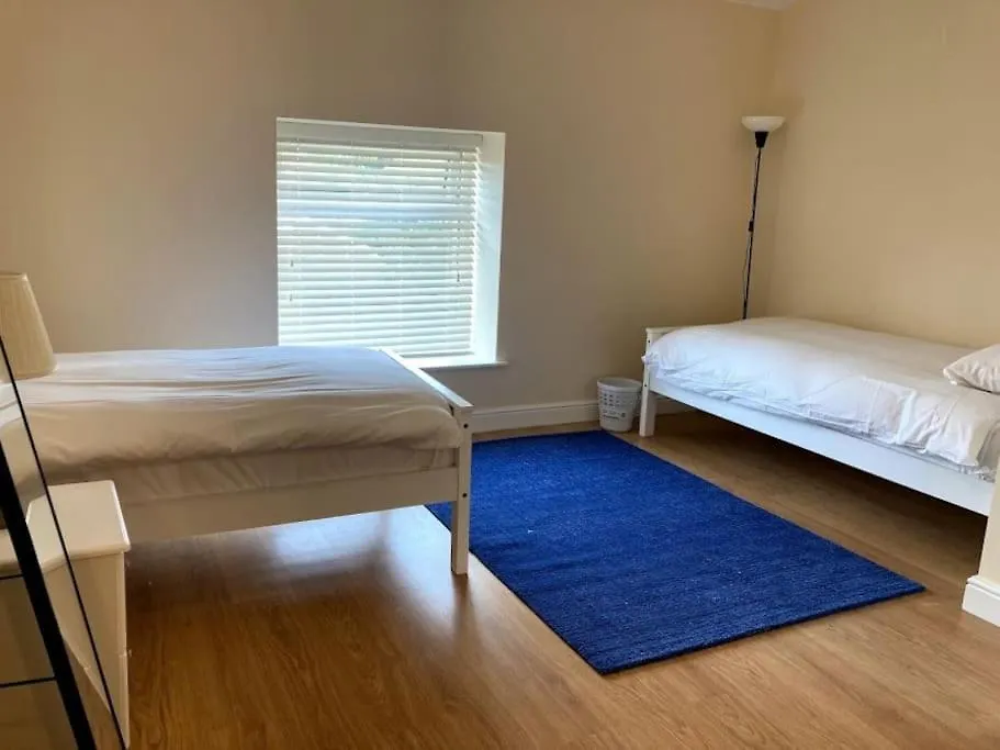 18 The Mullins Apartment