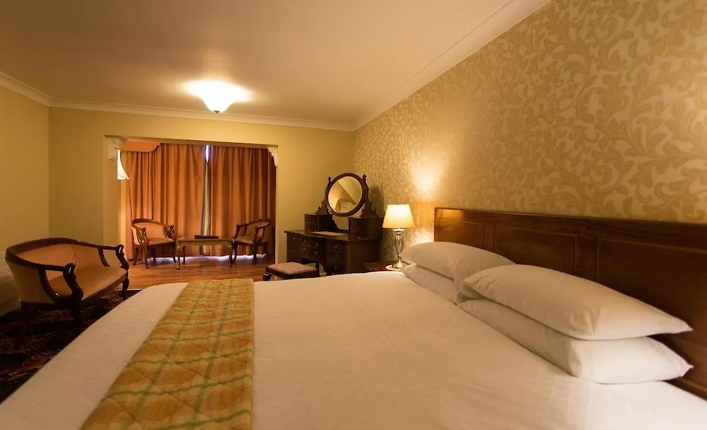 Hotel The Sandhouse And Marine Donegal Town