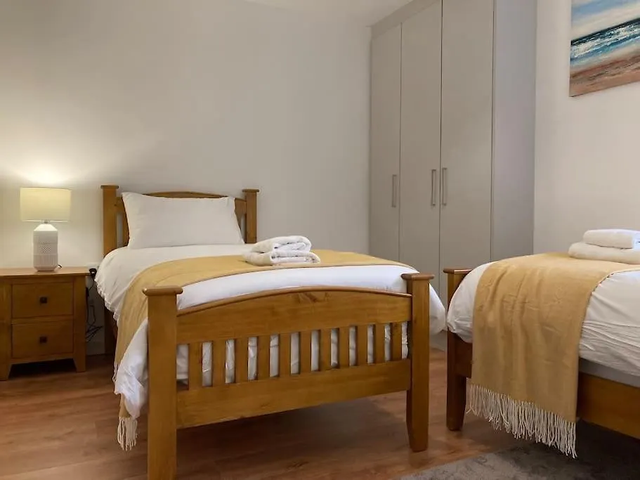 Holiday home Whitehorse House *