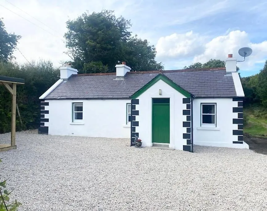 John The Mills Spahot Tub Private Holiday home Donegal Town