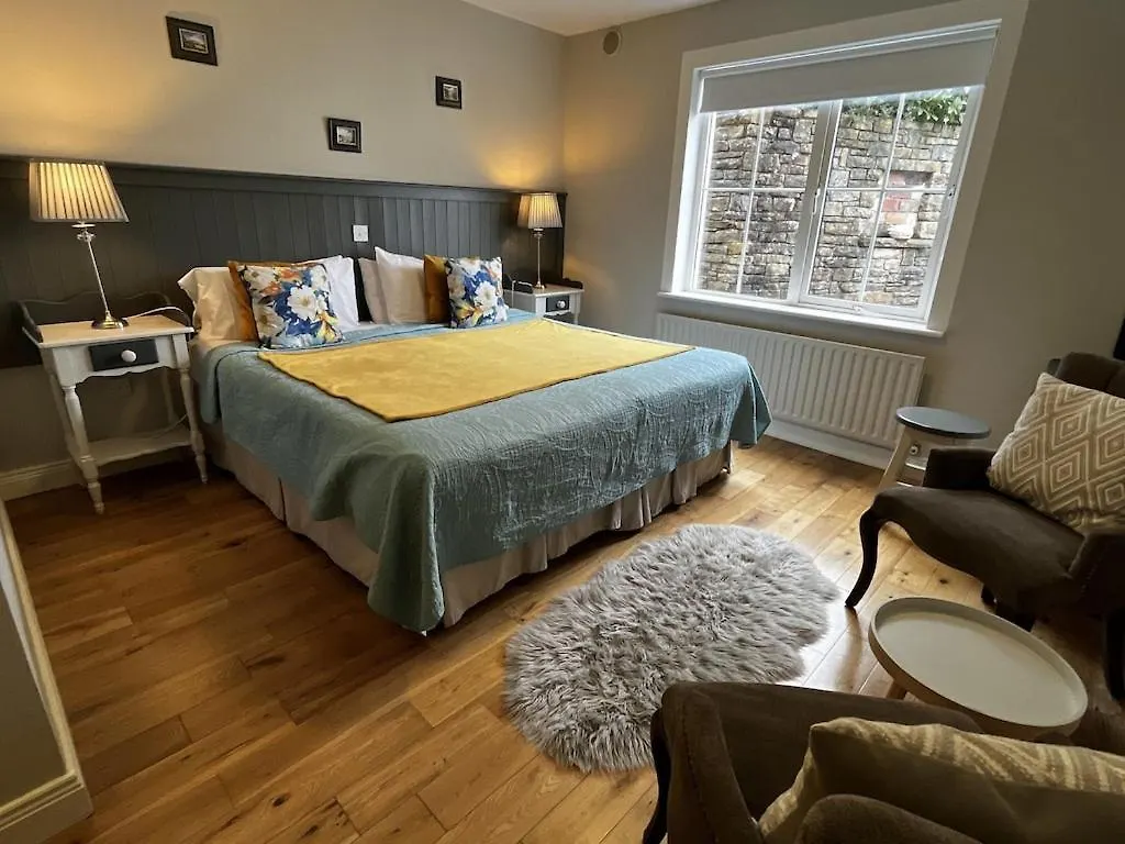 Holiday home Living Waters Retreat *
