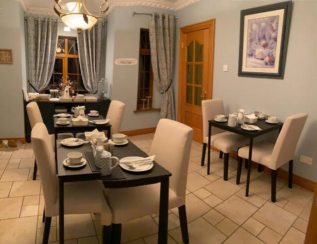 Mayrone House Bed & Breakfast