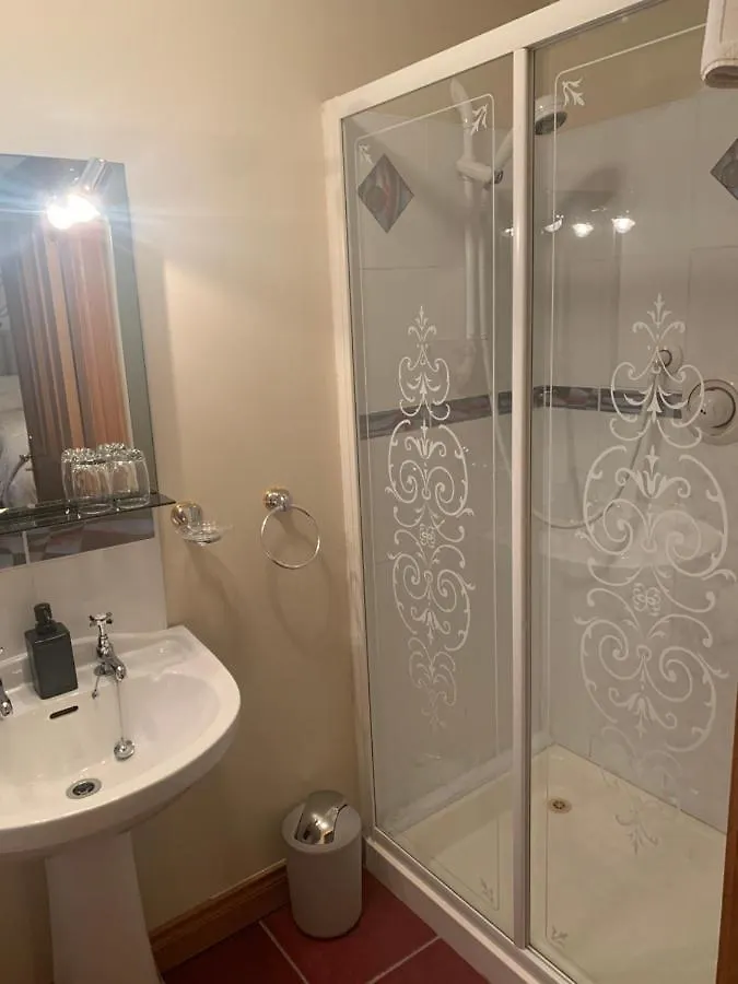Mayrone House Bed & Breakfast