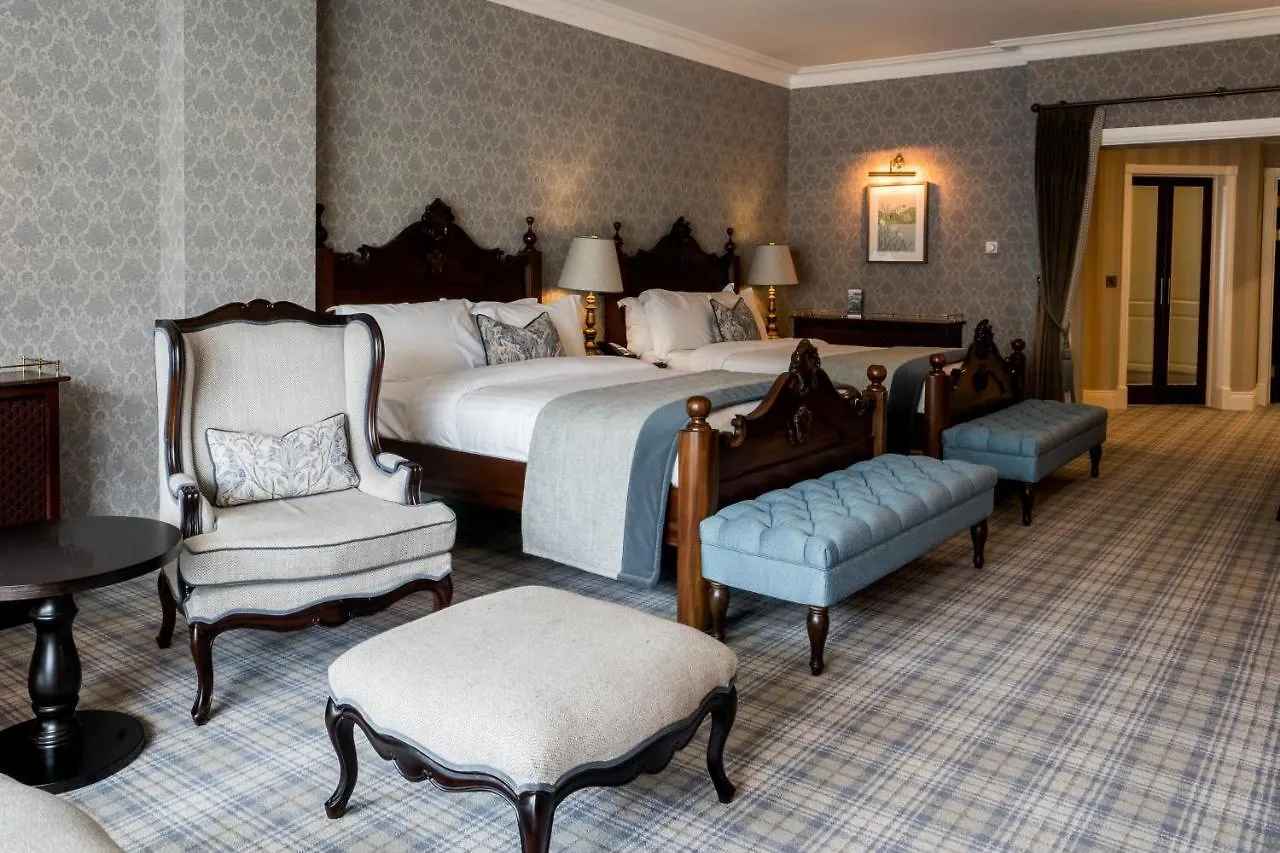 Hotel Harvey's Point 4*