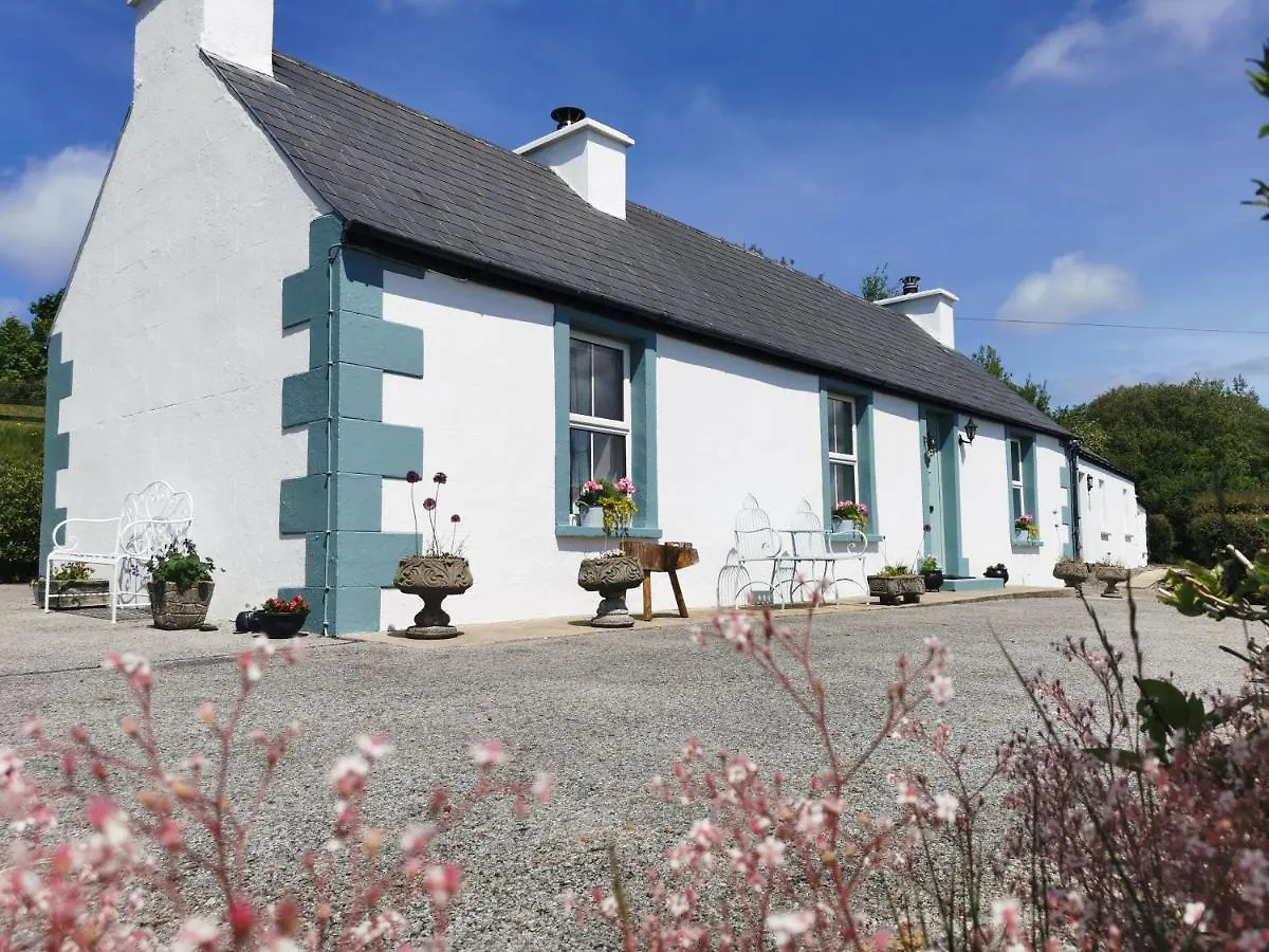 Holiday home New Listing - Ladybird - Donegal - Wild Atlantic Way
