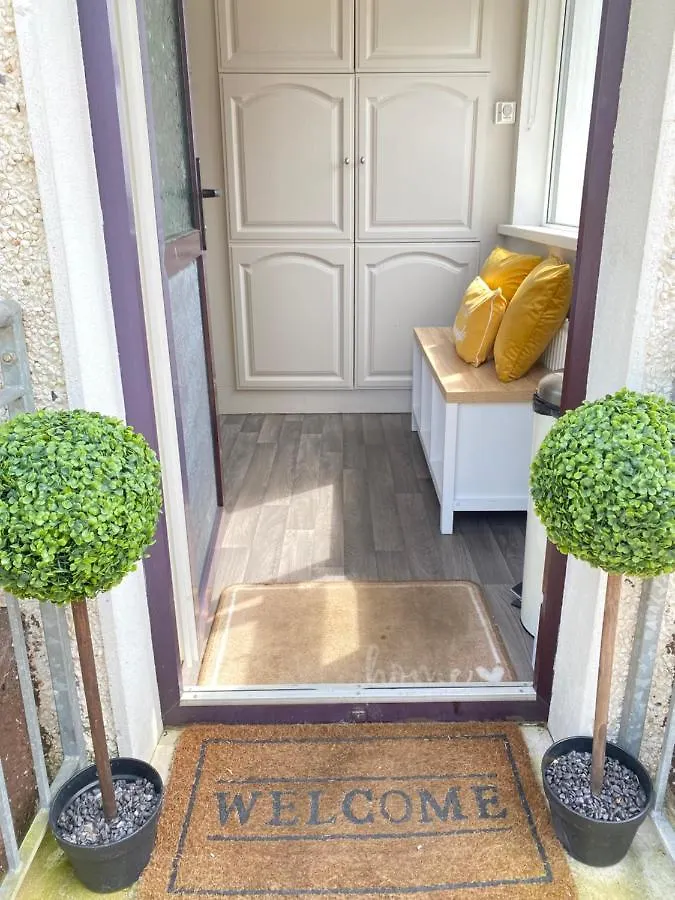 Dungloe Beach Bungalow * Donegal Town