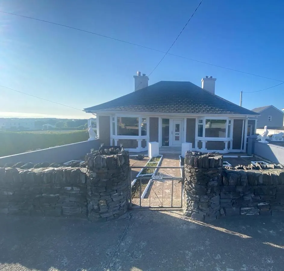 Mcbride's Bungalow, Chapel Road Dungloe Holiday home Donegal Town