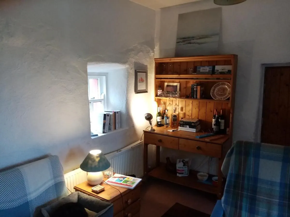 The Red Door Bed & Breakfast Donegal Town