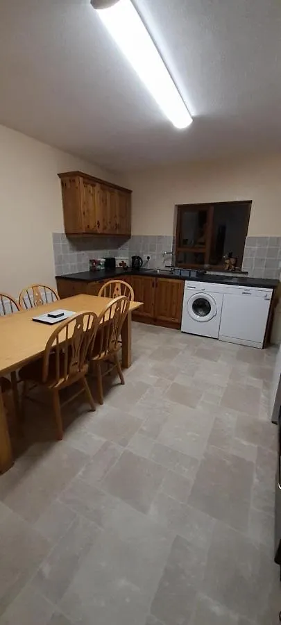 Holiday home Biddys