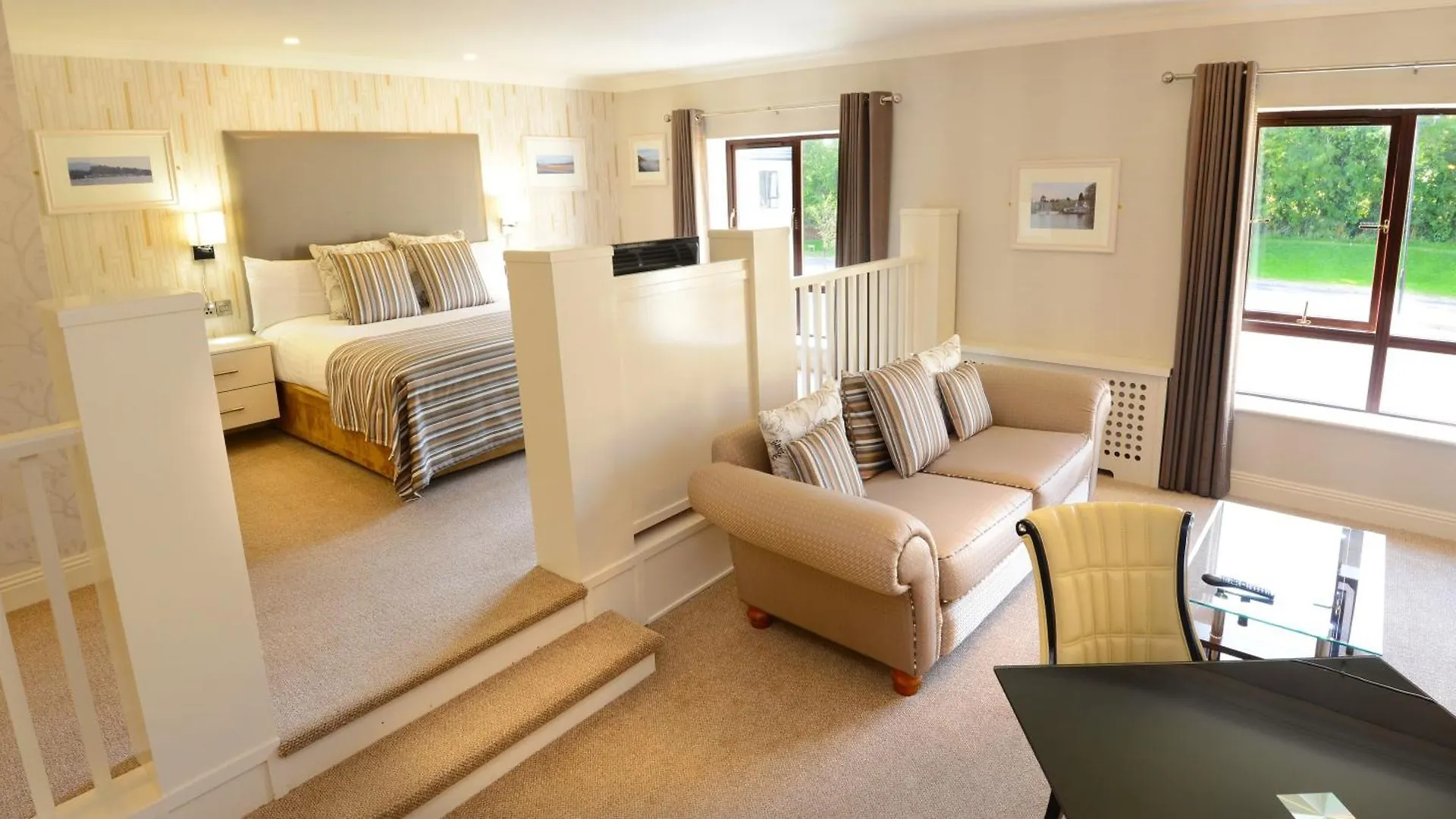 Mill Park 4*