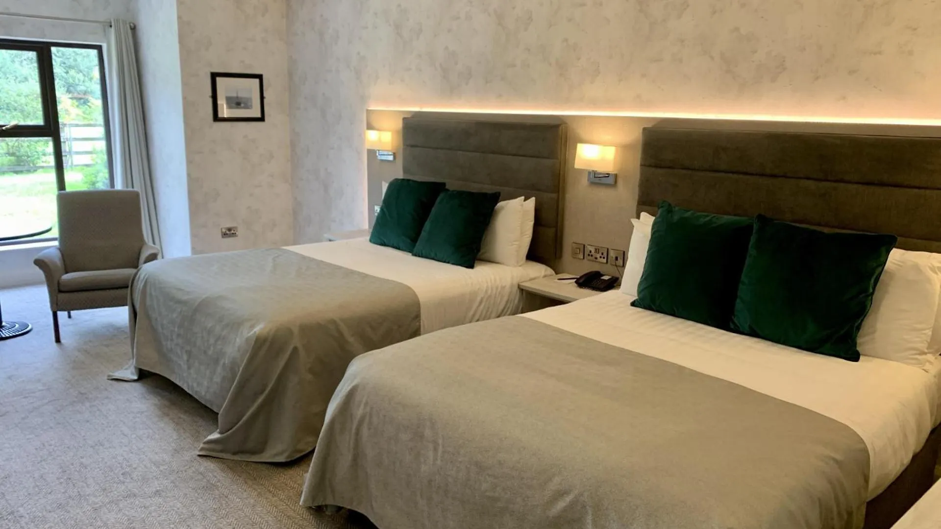Mill Park Hotel