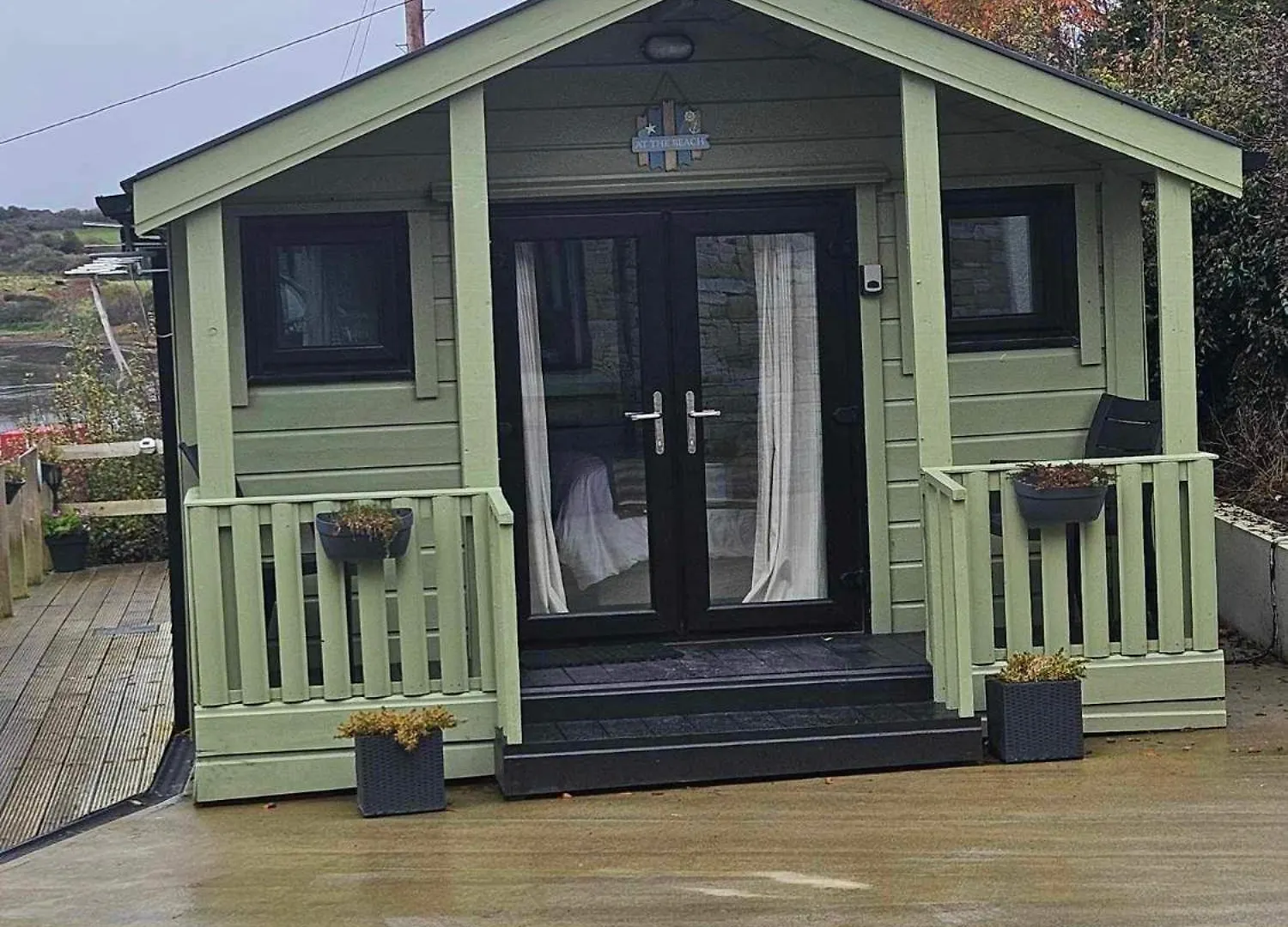 Chalet Sea Breeze Cabin