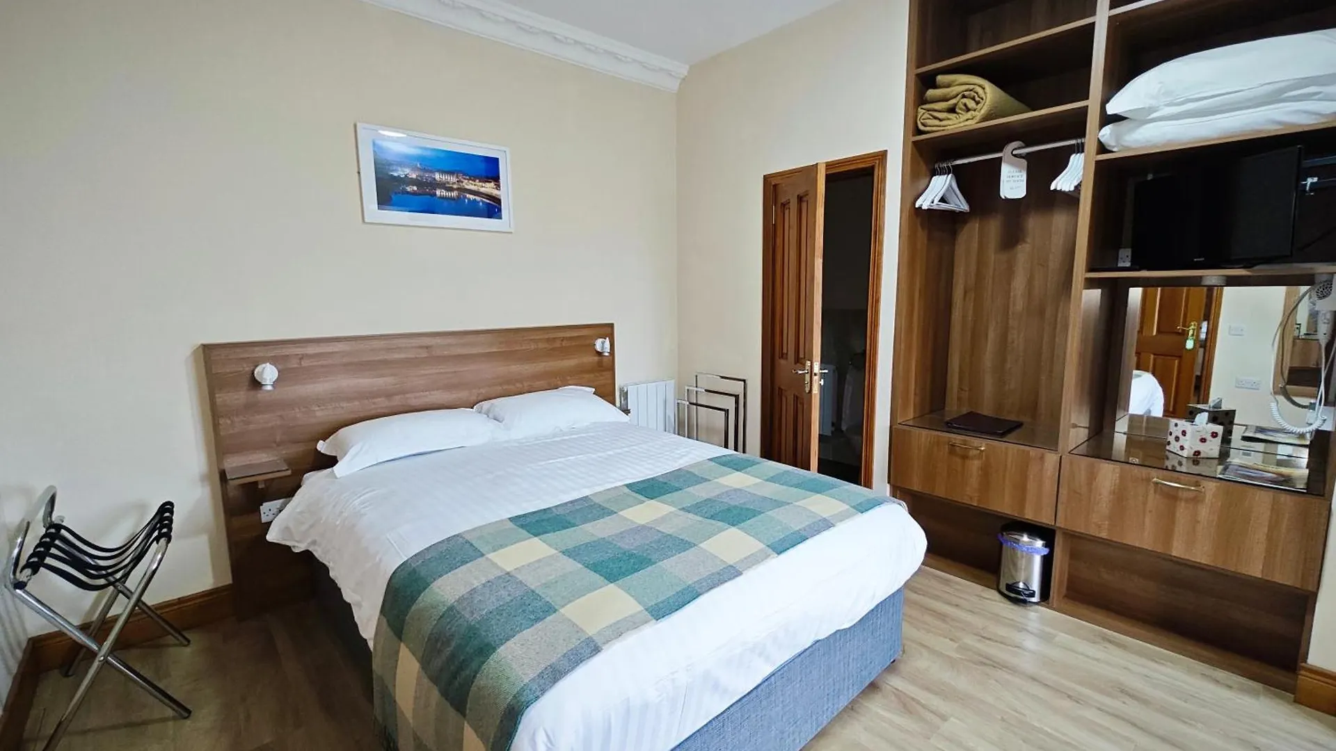 Mountain View Guest house *