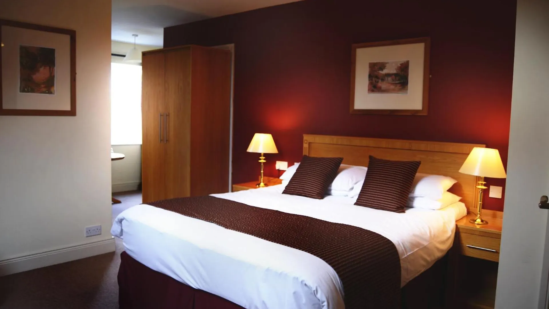 Donegal Manor Guest house