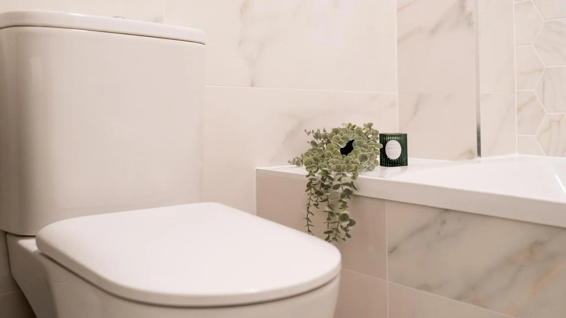 No.3 Mill Park A Luxury Self-catering Apartment *