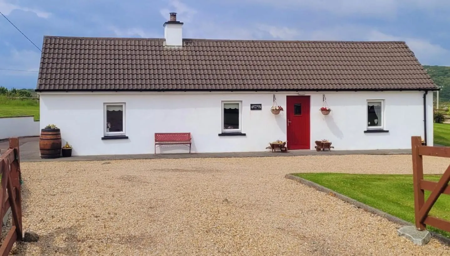 Granny Dens Holiday home Donegal Town