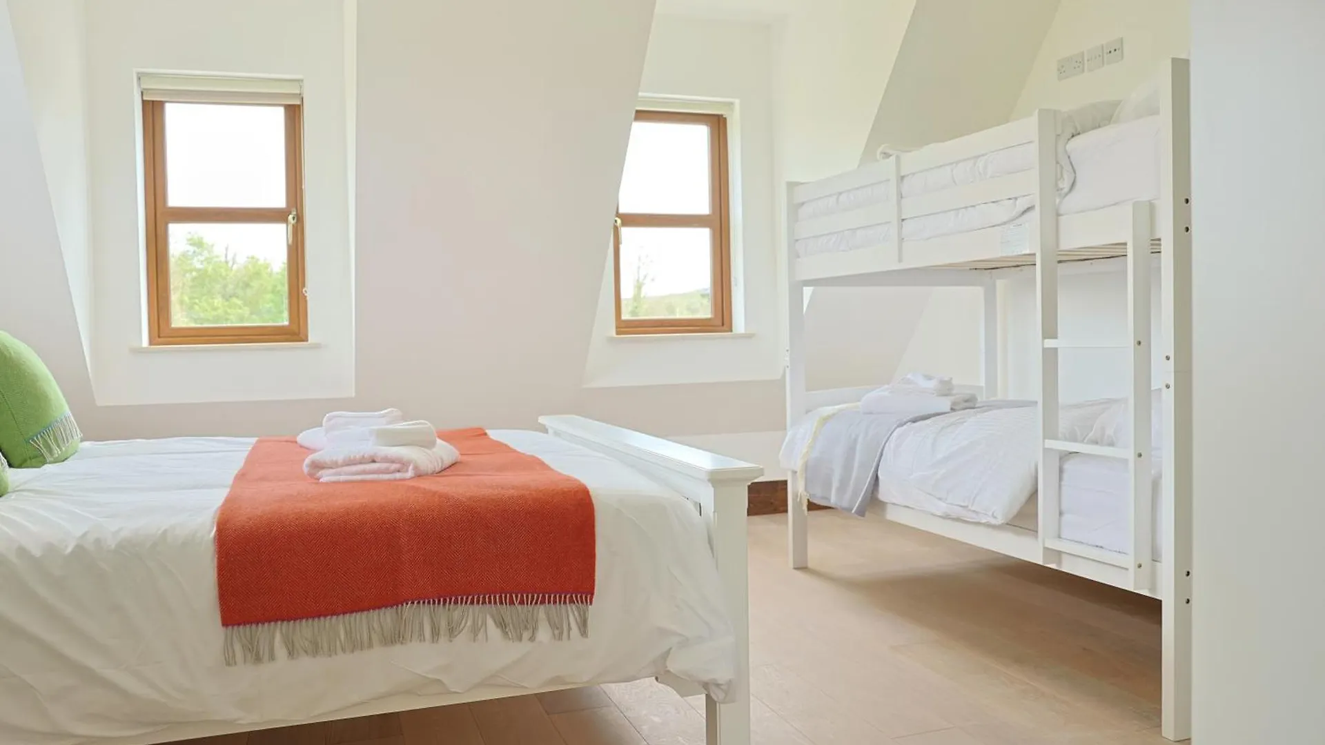Meadow View House - Spacious Family Retreat In The Heart Of Donegal Holiday home Donegal Town