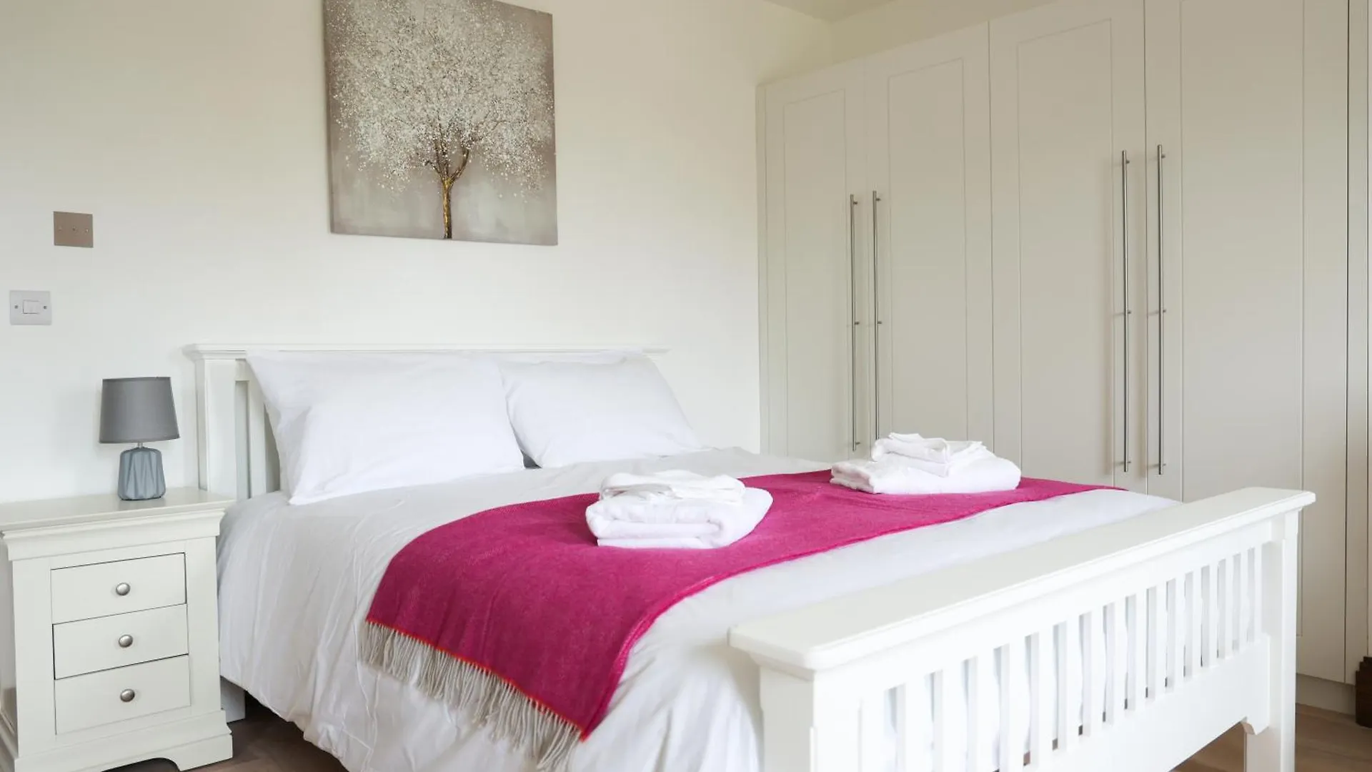 Meadow View House - Spacious Family Retreat In The Heart Of Donegal *