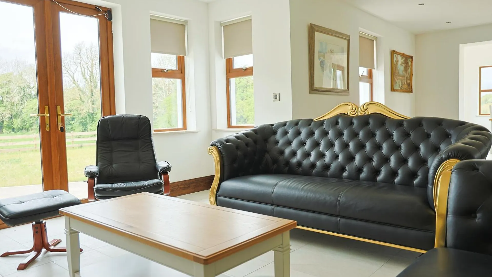 Meadow View House - Spacious Family Retreat In The Heart Of Donegal *
