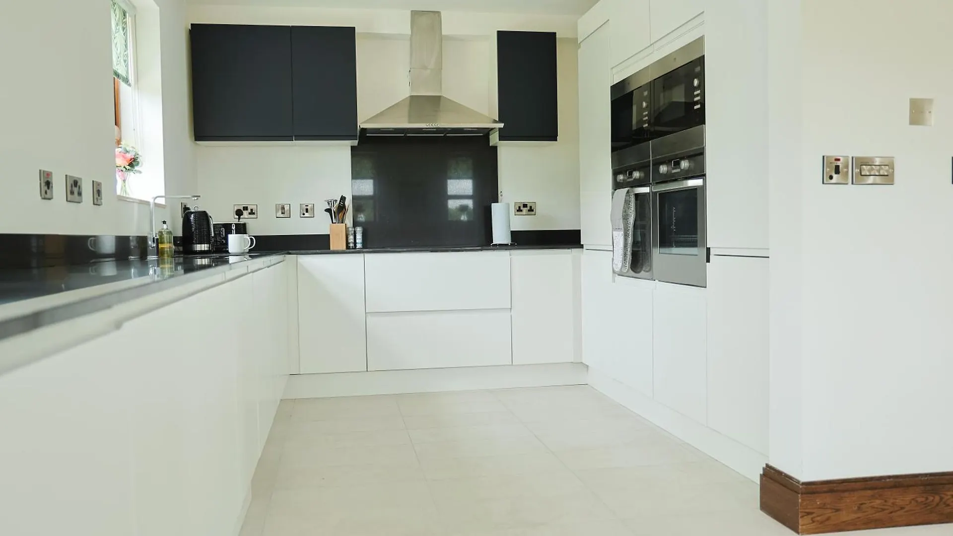 Meadow View House - Spacious Family Retreat In The Heart Of Donegal