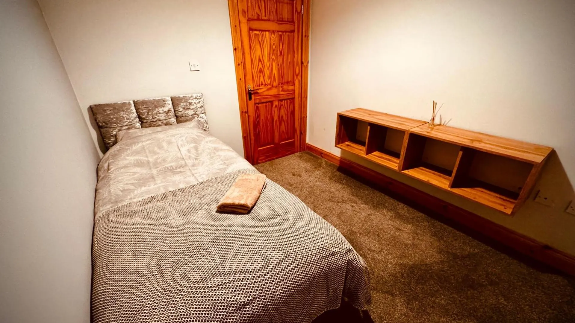 Brookfield Lodge, * Donegal Town