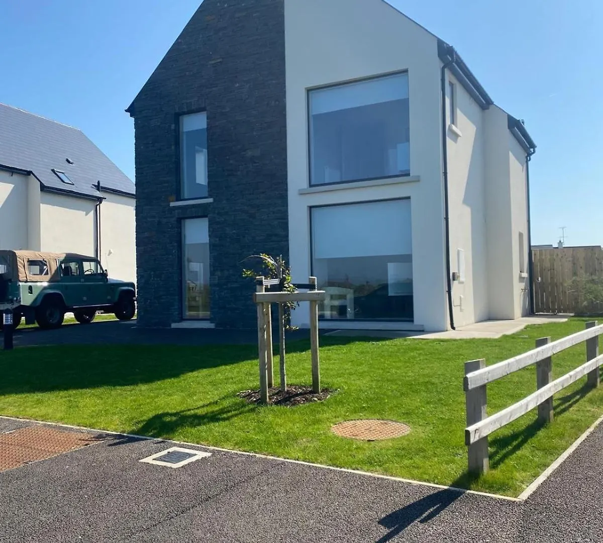 Luxury With Hot Tub Rossnowlagh