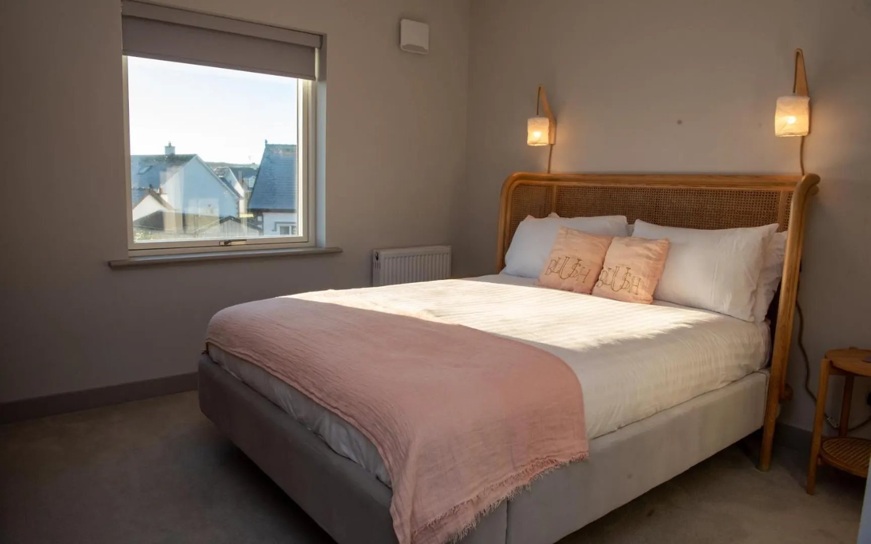 Luxury With Hot Tub Rossnowlagh Donegal Town