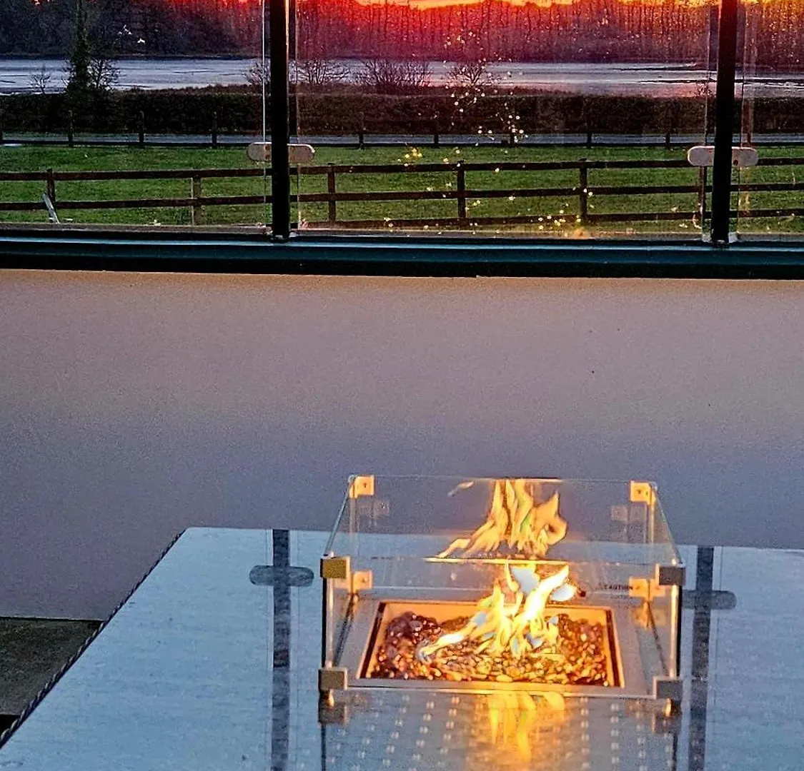 Donegal Town, Revlin Shore And Bank Walk Homestay *
