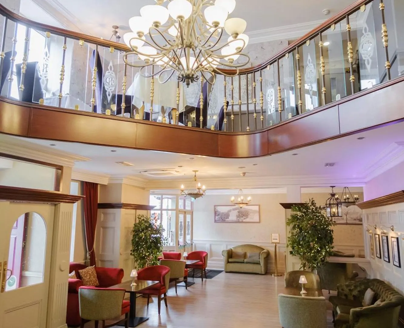 Donegal Hotel
