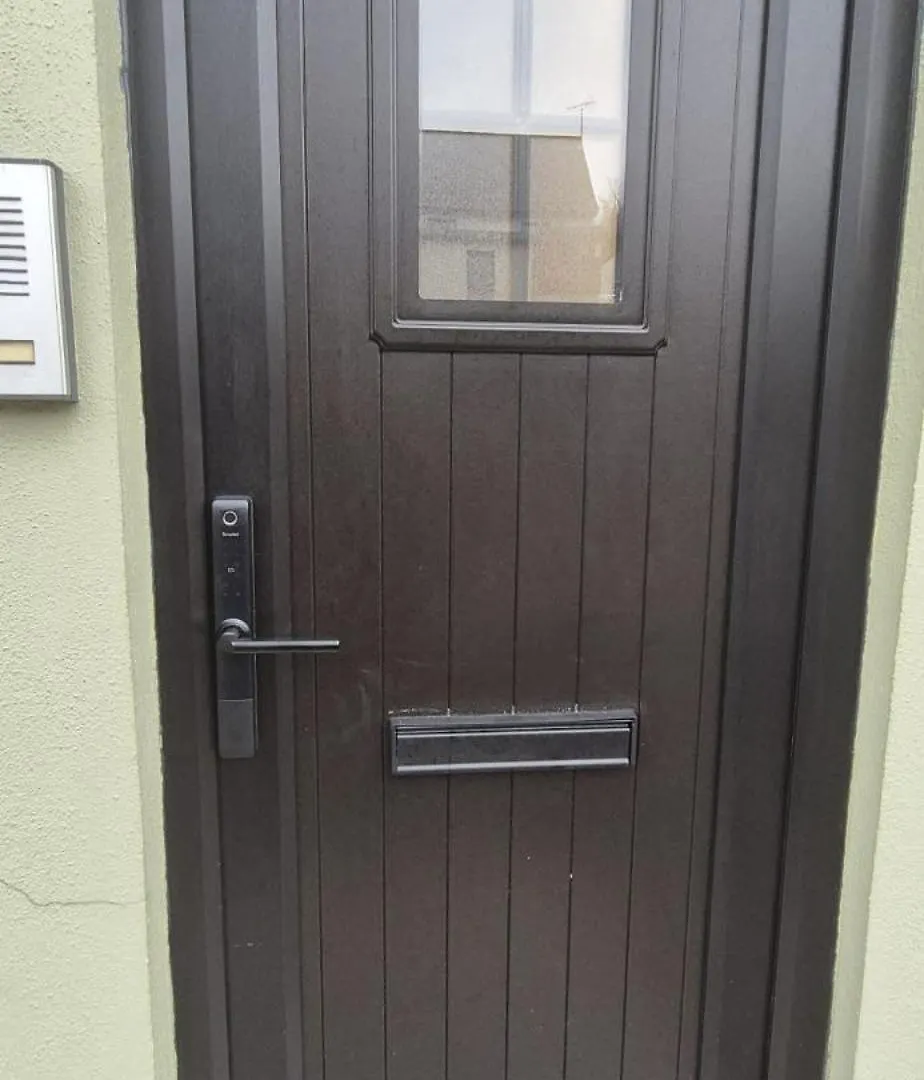 Apartment Sleek Modern Design - 2 Bed In Donegal Town