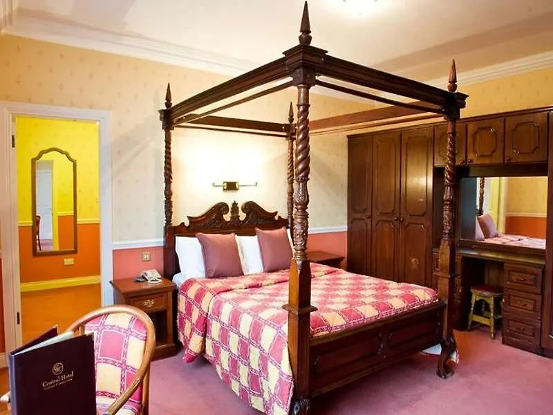 Donegal Hotel