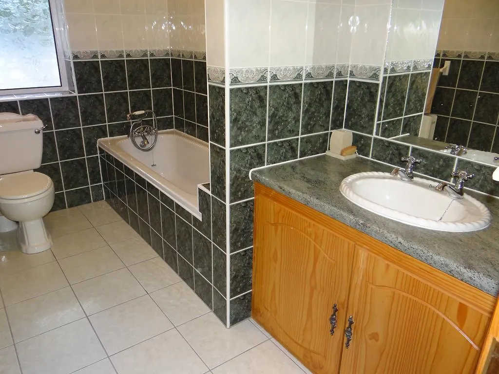Bed & Breakfast Rossmore Farmhouse Donegal Town