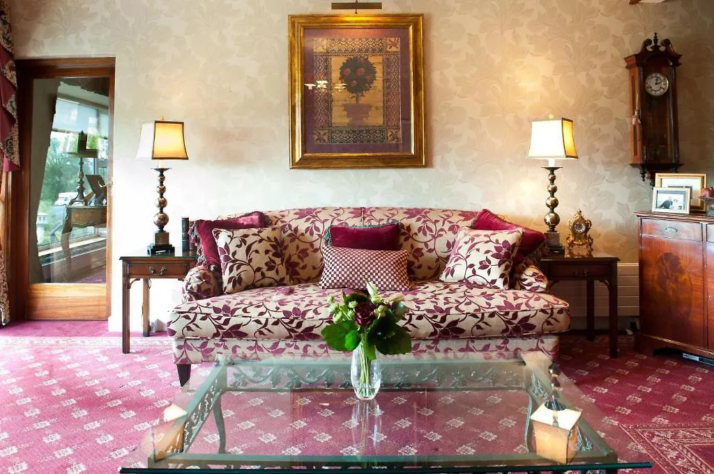 Ardeevin Guest Bed & Breakfast Donegal Town