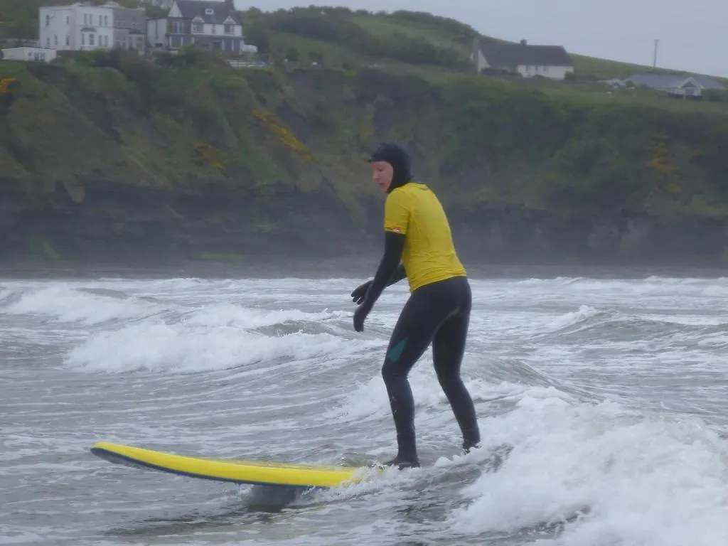 Surf Hostel *