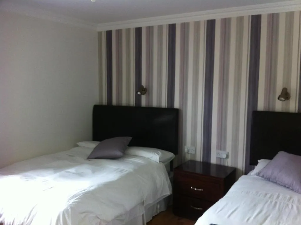Pearse Road 3*