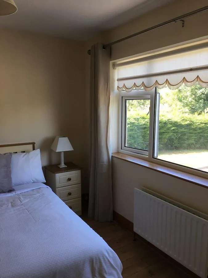 Bed & Breakfast Rossmore Farmhouse