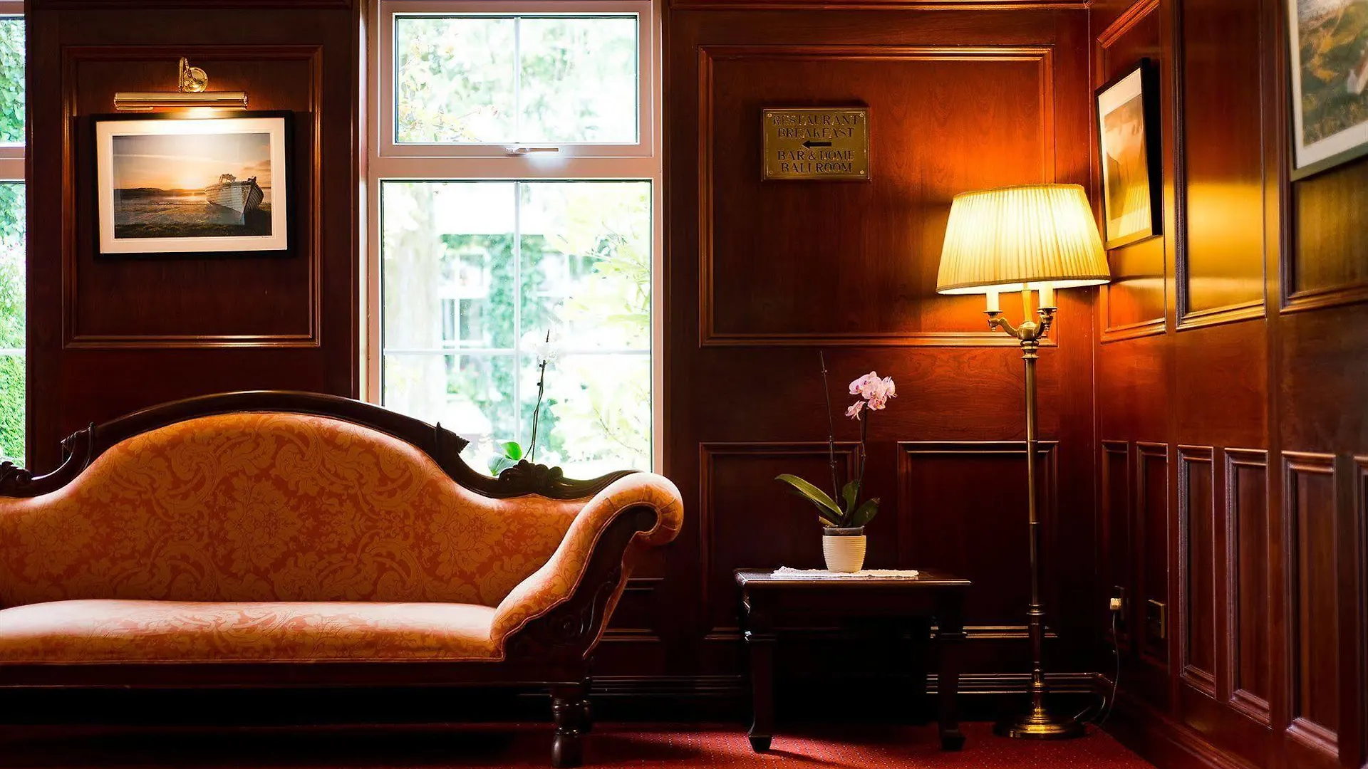 Harvey's Point Hotel 4*