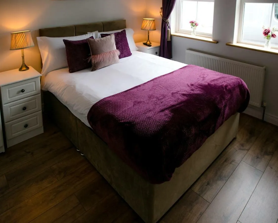 Farmleigh House, Bed & Breakfast 3*