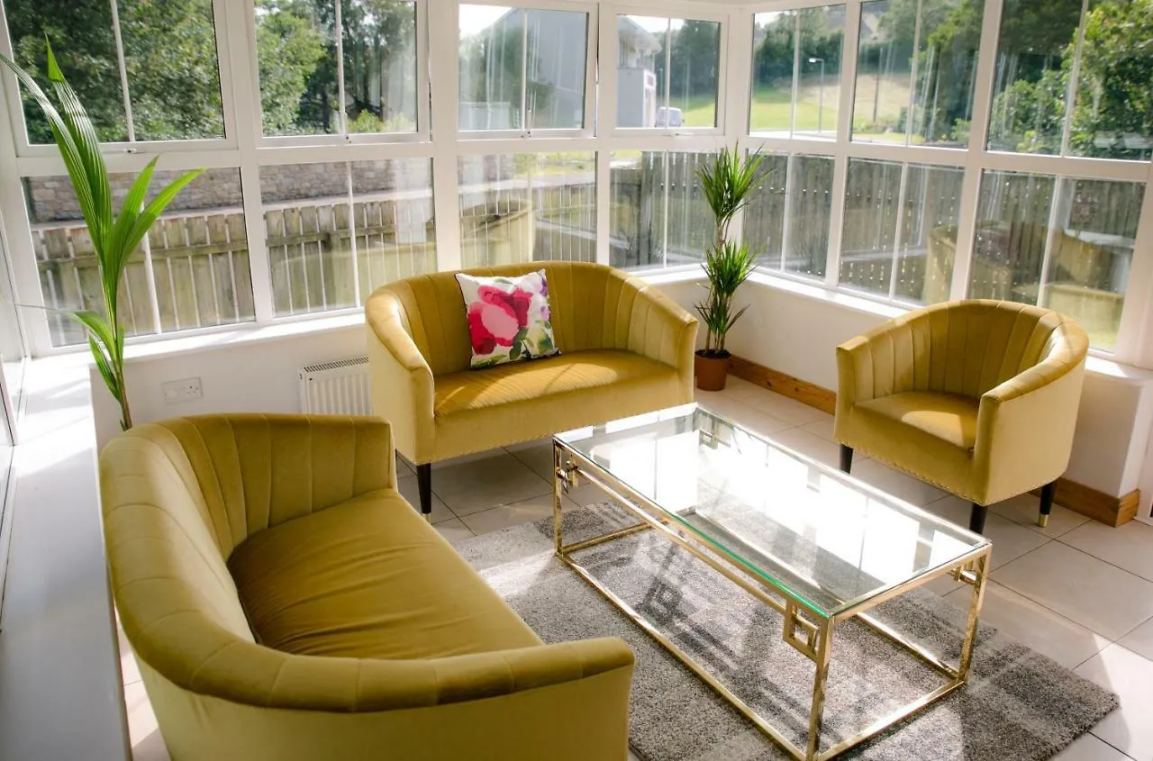 Farmleigh House, Bed & Breakfast 3*