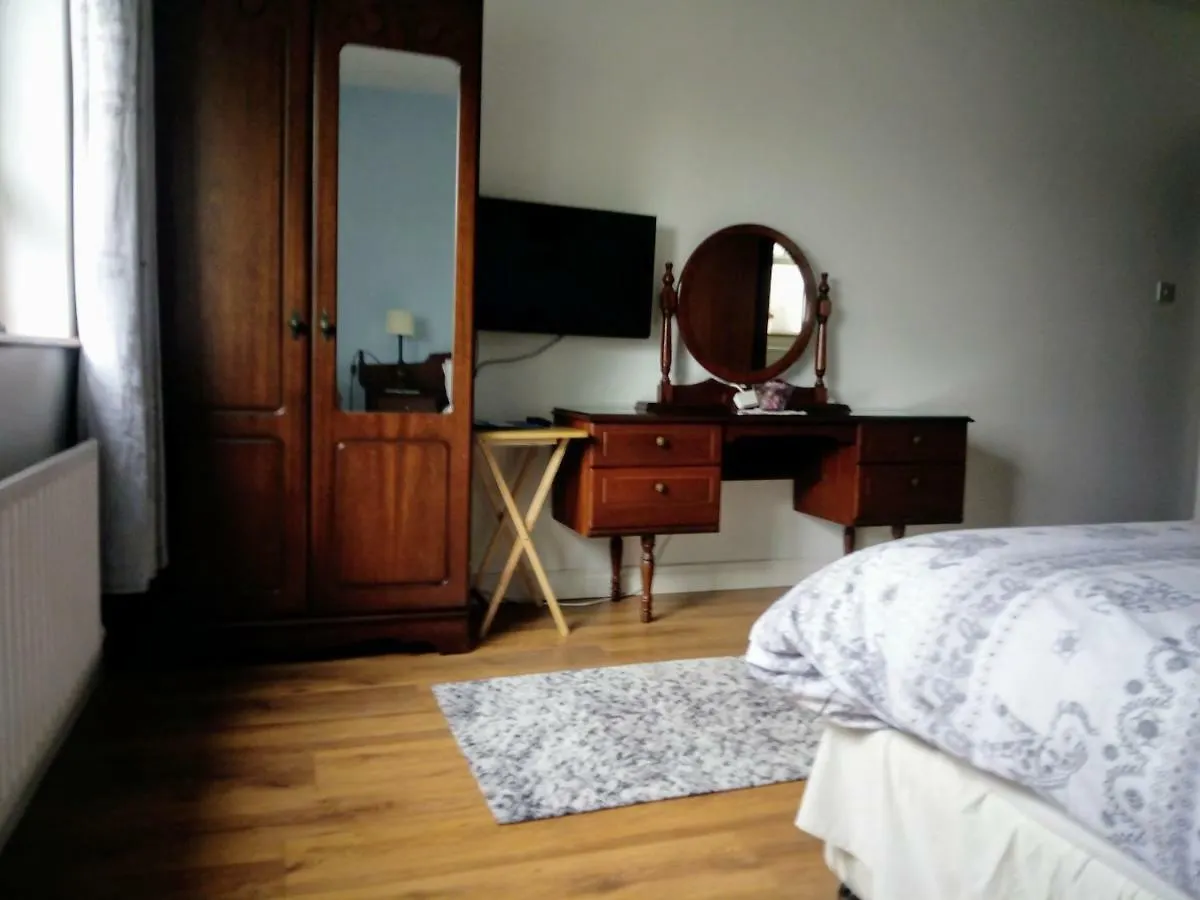 Rosearl Bed & Breakfast