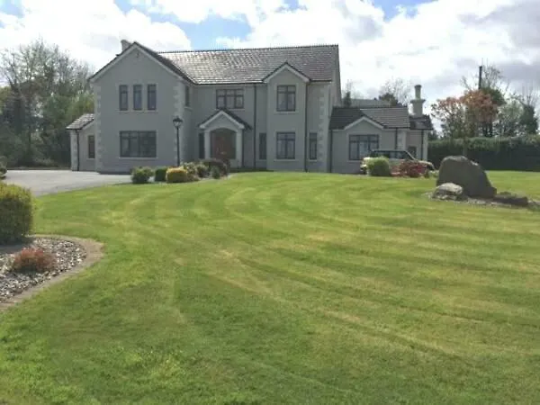 Mayrone House